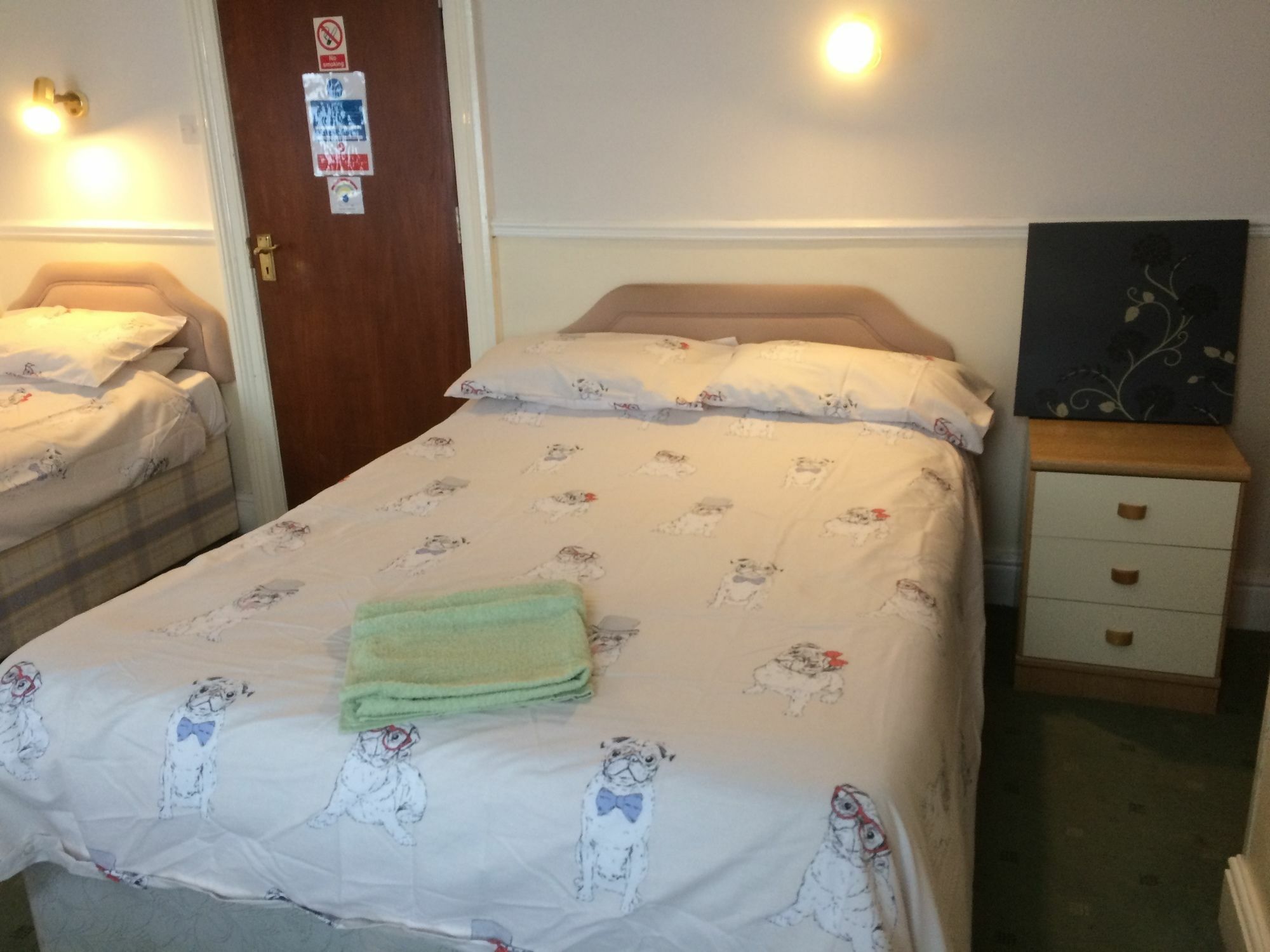 Chatley Court Guest House Bridlington Dış mekan fotoğraf